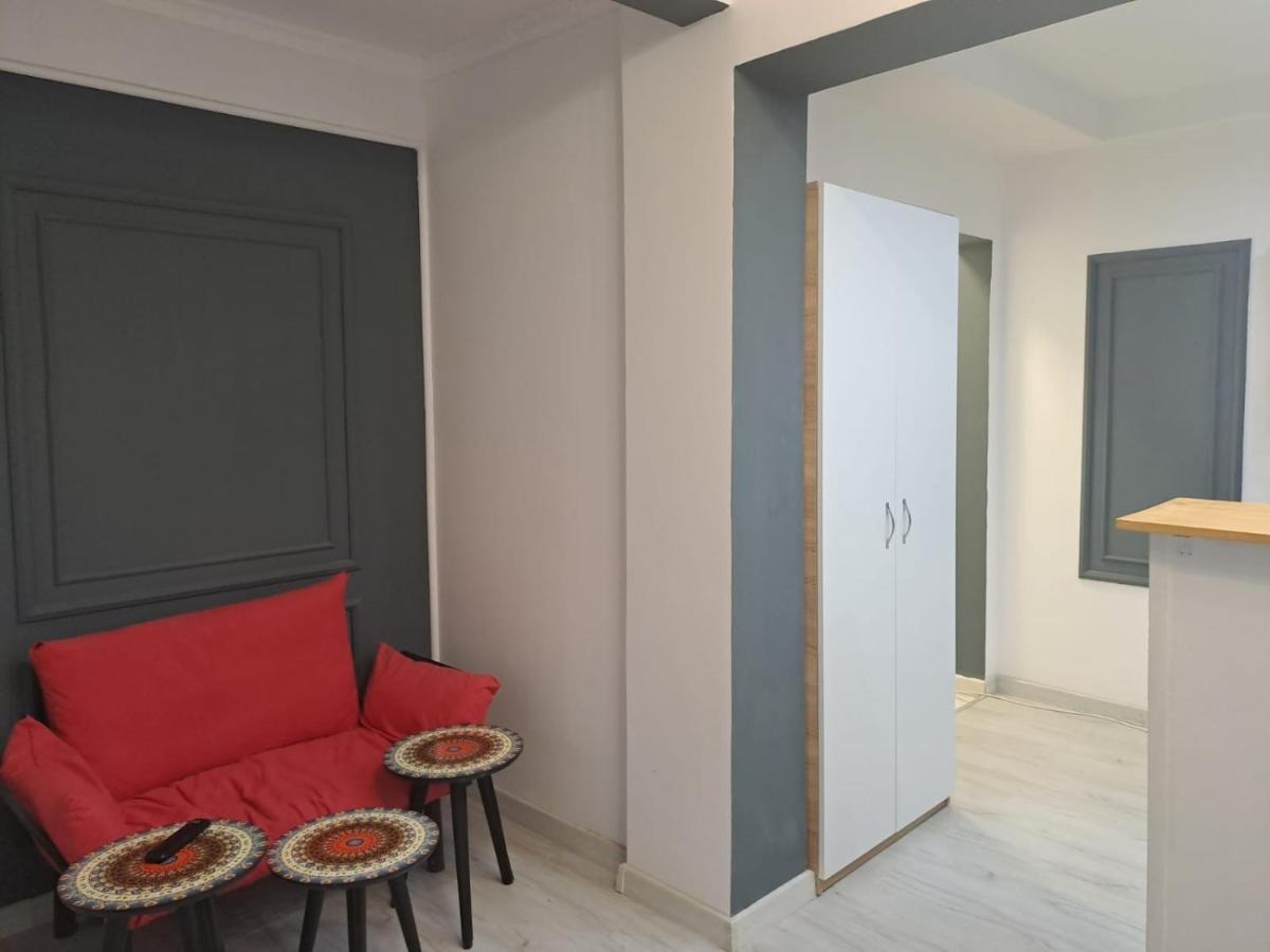 Deluxe Studio Oldtown Apartment Bucureşti Ngoại thất bức ảnh