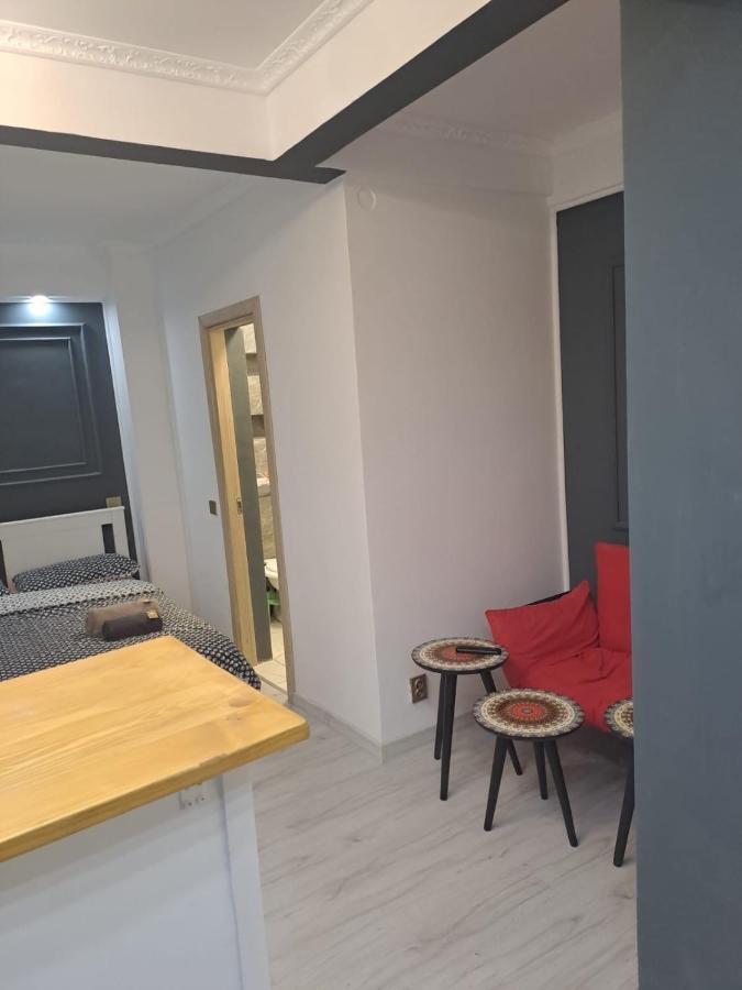 Deluxe Studio Oldtown Apartment Bucureşti Ngoại thất bức ảnh